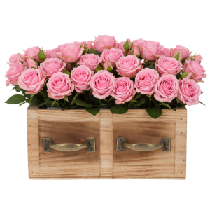 Prostokątna osłonka drewniana 22x12 cm z kompozycją sztucznych różowych róż, idealna jako element dekoracji wnętrza lub stroika.