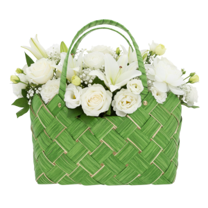 Zielona torba dekoracyjna 30x14 cm z bukietem białych róż i lilii. Naturalna osłonka, która podkreśla urok kompozycji florystycznych w domu lub kwiaciarni.