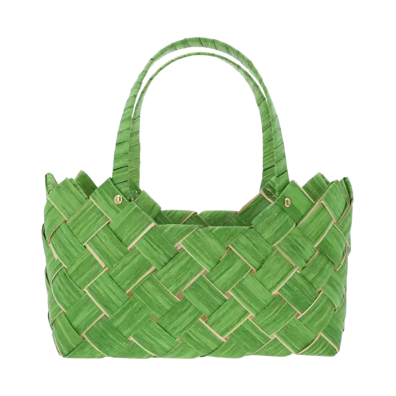 Zielona torba dekoracyjna 30x14 cm z naturalnych surowców z wygodnymi uszami, idealna jako osłonka na doniczkę, torebka prezentowa lub element aranżacji wnętrz.