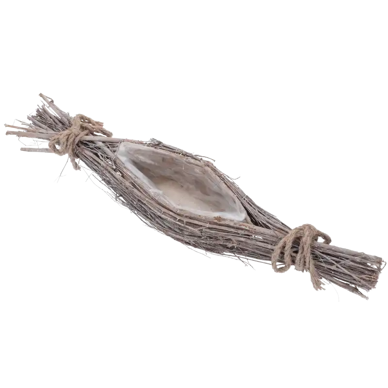 Osłonka łódka z patyków 60 cm o naturalnym rustykalnym wyglądzie. Podłużny kształt z folią ochronną, idealny do kompozycji florystycznych.
