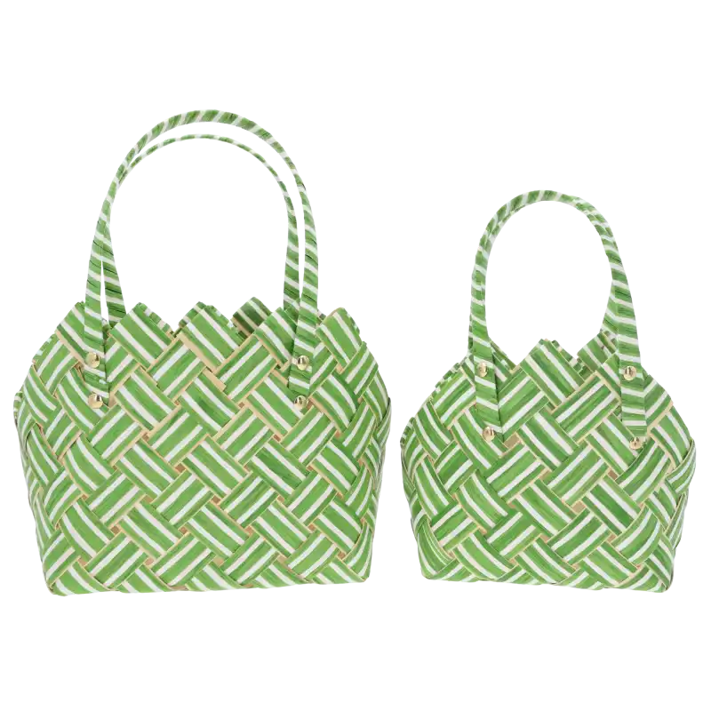 Komplet dwóch zielonych toreb dekoracyjnych z naturalnych surowców o wysokości 34 cm i 28 cm z wygodnymi uszami.