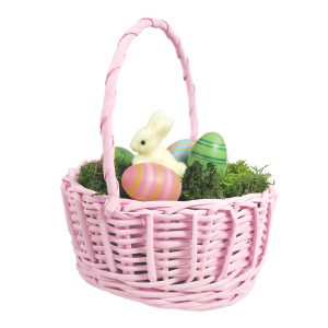 Różowy koszyk wielkanocny z mchem, figurką zająca i kilkoma kolorowymi pisankami o wysokości 6 cm.