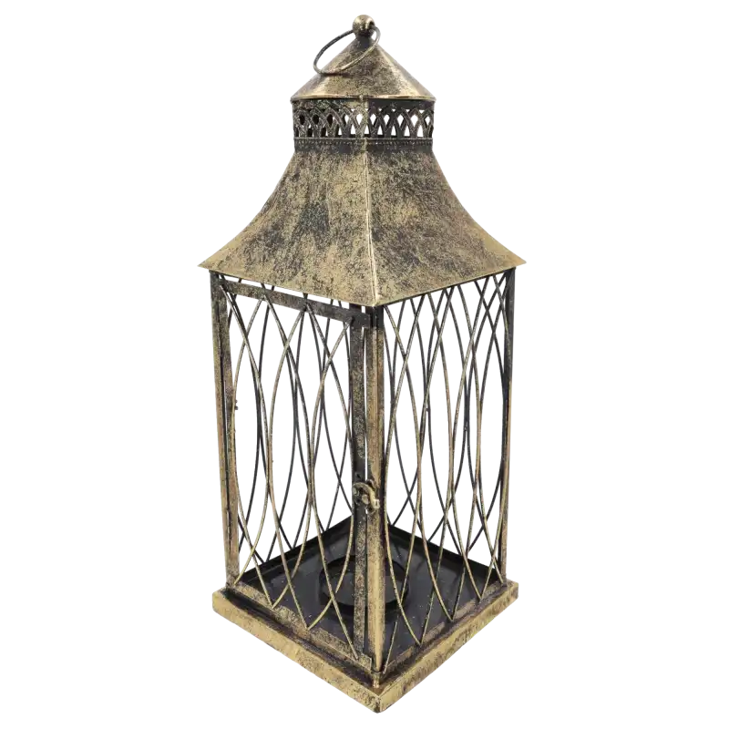 Złoty lampion dekoracyjny z ażurowym wykończeniem dachu. Metalowa rama z efektem postarzania świetnie prezentuje się w stylu rustykalnym.