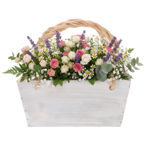 Biała, drewniana skrzynka okazjonalna 19x11 cm z uchwytem z plecionki, wypełniona kolorową kompozycją florystyczną.