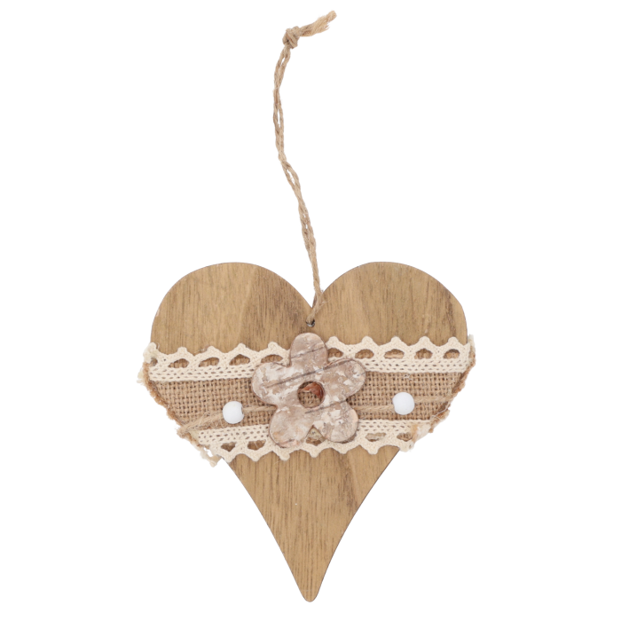Drewniana zawieszka w kształcie serca o wymiarach 12x12 cm. Dekoracja z naturalnego drewna posiada materiałową aplikację, kwiat z kory oraz białe koraliki na sznurku.