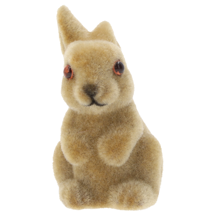 Brązowy flokowany zajączek wielkanocny o wysokości 8 cm. Figurka z miękkim zamszowym włosiem w naturalnym odcieniu.