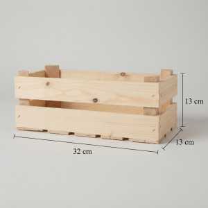 Skrzynka drewniana o wymiarach 32x13x13 cm z wyraźnym oznaczeniem długości, szerokości i wysokości bazy dekoracyjnej.