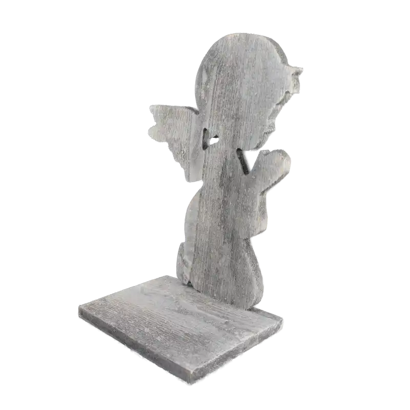 Techniczne ujęcie statuetki z aniołem o wysokości 36 cm, prezentujące wymiary podstawy 26x16 cm i grubość drewna 1,5 cm.