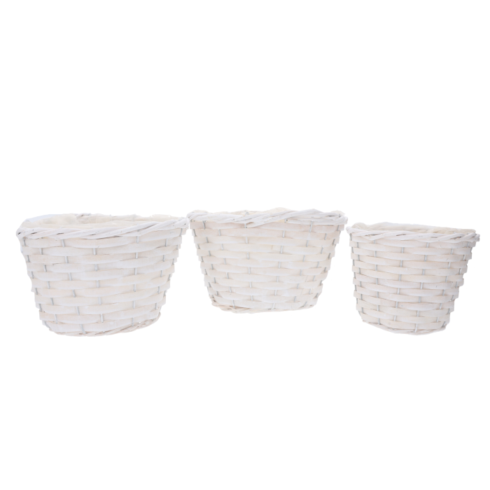 Komplet trzech białych okrągłych osłonek rattanowych w różnych rozmiarach: 15 cm, 20 cm oraz 23 cm. Uniwersalny dodatek do wnętrz z folią ochronną.