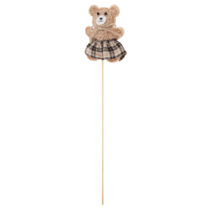 Beżowy filcowy miś w spódniczce na piku o wysokości 33 cm.