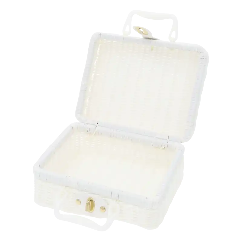 Biały kuferek dekoracyjny walizka 23x18 cm z plecionki, otwarty, ze złotym zapięciem