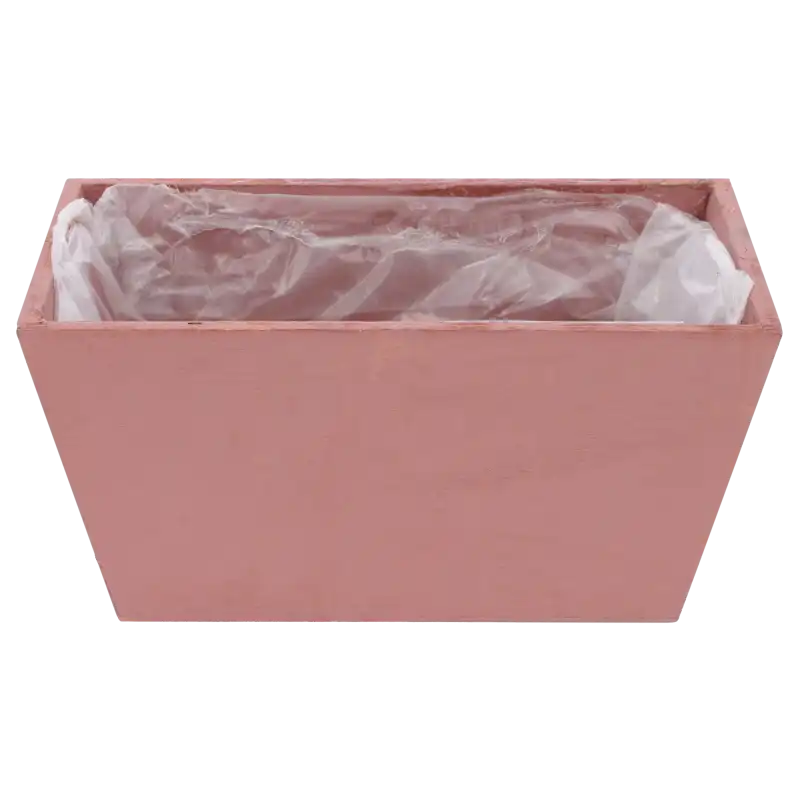 Różowa drewniana skrzynka na kwiaty 20x12x10 cm na białym tle