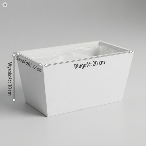 Biała drewniana skrzynka na kwiaty 20x12 cm na szarym tle z widocznymi wymiarami długości, szerokości i wysokości oraz wewnętrzną folią.