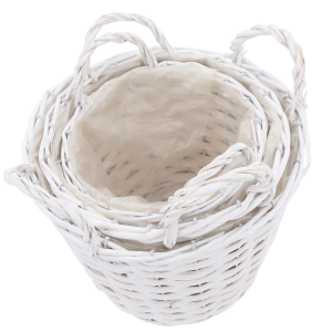Białe okrągłe osłonki wiklinowe 3 szt z widoczną folią w środku ułożone jedna w drugą z góry L 25 cm, M 25 cm i S 23 cm