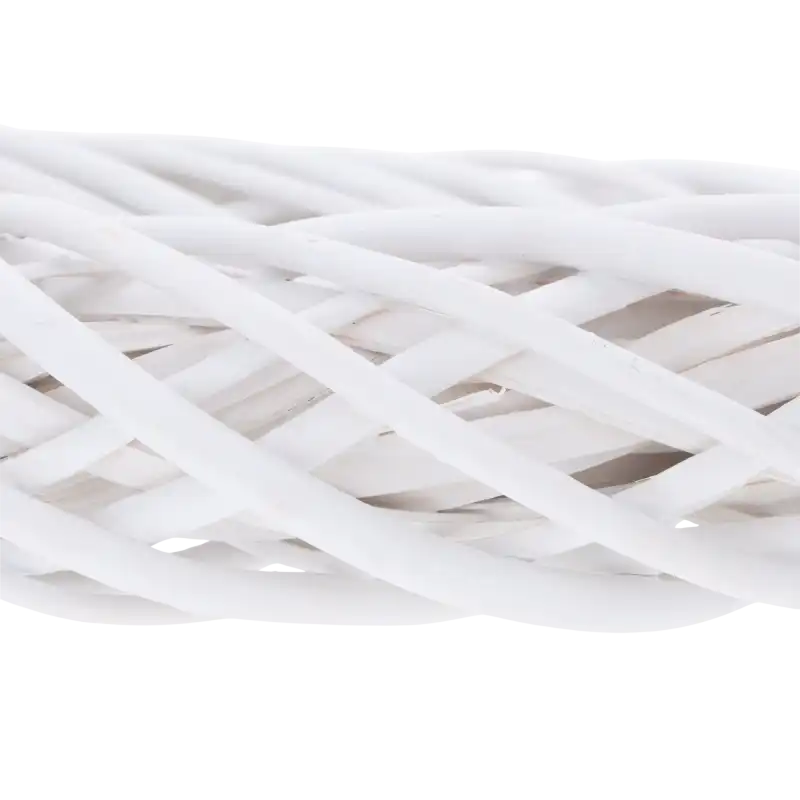 Zbliżenie na gęsty splot biały wianek wiklinowy 40 cm prezentujący strukturę materiału
