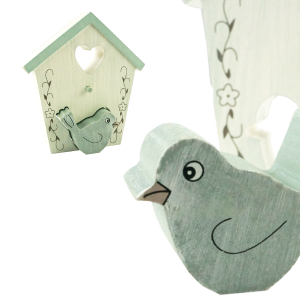 Domek z ptaszkiem 14 cm 2w1 z wyjmowaną figurką ptaka. Ta ozdoba 14x13 cm stanowi idealne artykuły dekoracyjne do domu.